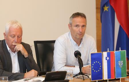 Tiskovna konferenca LAS 09 FOTO LJUBO VUKELIČ